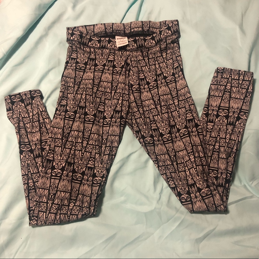 Victoria’s Secret Pink leggings Size Small